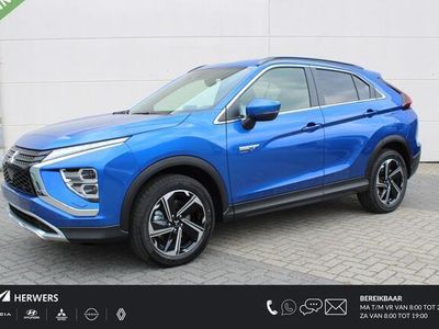 tweedehands Mitsubishi Eclipse Cross 2.4 PHEV Intense+ S-AWC 4WD Automaat / Nieuw Uit Voorraad Leverbaar / Standaard 8 Jaar Garantie! / ¤6.000,- Korting / ¤38.987,- Rijklaar / 1.500 KG Trekgewicht /