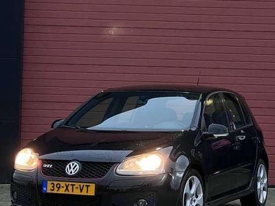 VW Golf V