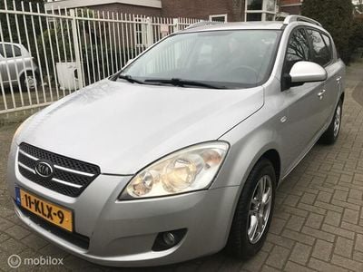 tweedehands Kia Ceed Sporty Wagon 1.6 CVVT X-ecutive