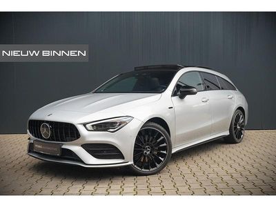 Grijs (metallic) Gebruikt 2021 Mercedes CLA250e Shooting Brake AMG line Stationwagen | € 29.740 (Eerlijke prijs)
