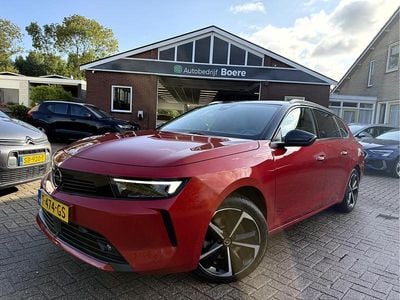 Rood Gebruikt 2023 Opel Astra Stationwagen | € 23.450 (Eerlijke prijs)