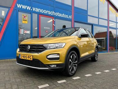 tweedehands VW T-Roc 1.5 TSi 150pk Automaat Navi Carplay Camera Airco(ECC)