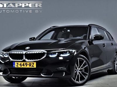 Zwart Gebruikt 2021 BMW 330 Sport Line Stationwagen | € 25.995 (Super prijs)