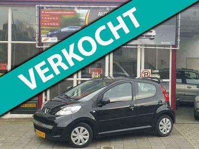 tweedehands Peugeot 107 1.0 12V 5DR 2011 Zwart Airco/Elek Ramen/APK/NAP!