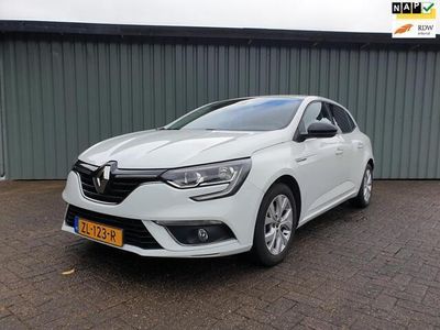 tweedehands Renault Mégane IV 1.3 TCe Limited Navigatie Cruisecontrol Lmv Keyless entry