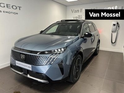 Blauw Gebruikt 2024 Peugeot e-5008 GTi SUV | € 57.940