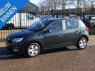 Occasion Dacia Sandero Lauréate 90 PK (66 kW) 2018 Grijs Hatchback