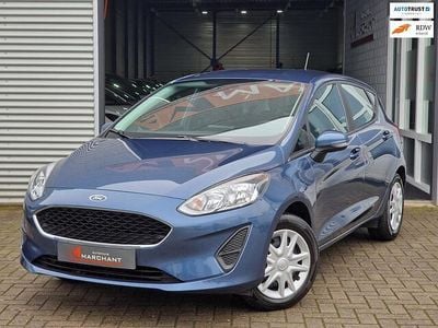 Blauw (metallic) Occasion 2019 Ford Fiesta Trend Hatchback | € 8.938 (Goede deal)
