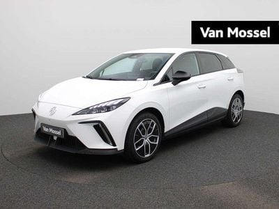 Occasion MG MG4 EV Luxury 150 kW (204 PK) 2023 Wit Hatchback