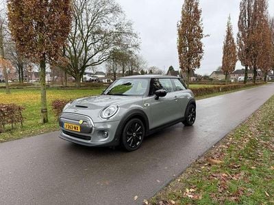 Grijs Gebruikt 2020 Mini Cooper SE Hatchback | € 15.450 (Eerlijke prijs)