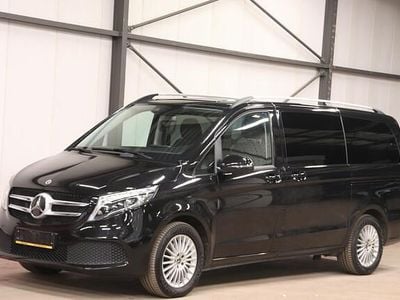 Zwart Occasion 2021 Mercedes V300 MPV | € 61.900