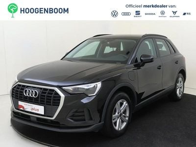 Zwart (metallic) Gebruikt 2022 Audi Q3 Advanced SUV | € 32.450 (Goede deal)