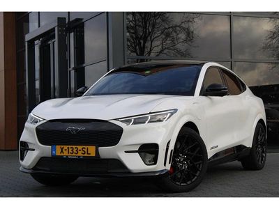 Wit Gebruikt 2023 Ford Mustang GT SUV | € 37.450