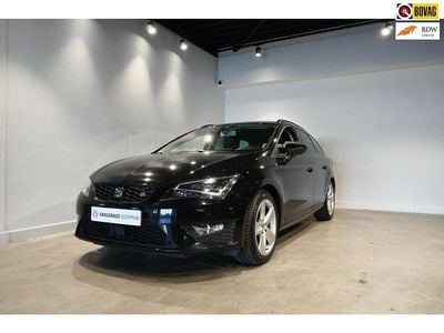 Zwart Occasion 2015 Seat Leon CONNECT Stationwagen | € 6.995 (Eerlijke prijs)