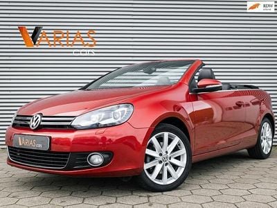 Rood (metallic) Gebruikt 2011 VW Golf Cabriolet Cabriolet | € 7.950 (Eerlijke prijs)