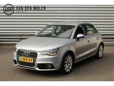 Grijs Gebruikt 2014 Audi A1 Sportback Ambition Hatchback | € 10.950 (Eerlijke prijs)
