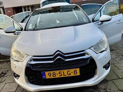 Wit Gebruikt 2011 Citroën DS4 So Chic Hatchback | € 4.000 (Duur)