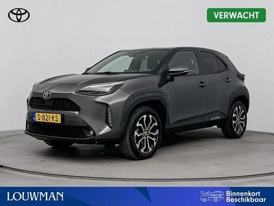 Grijs Occasion 2022 Toyota Yaris Cross Plus SUV | € 23.950 (Goede deal)