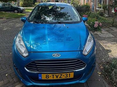 Blauw Gebruikt 2014 Ford Fiesta Titanium Hatchback | € 5.500 (Eerlijke prijs)