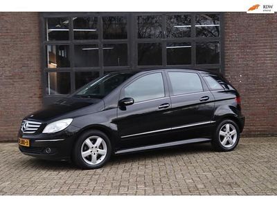 Zwart Gebruikt 2008 Mercedes B170 MPV | € 5.125 (Eerlijke prijs)