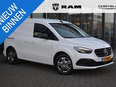 Wit Occasion 2024 Mercedes Citan 112 Van | € 24.500 (Goede deal)