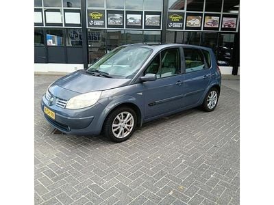 Renault Scénic II