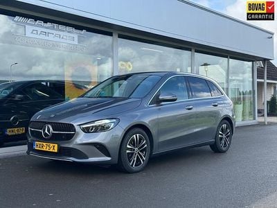 Mercedes B200