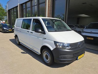 VW Transporter