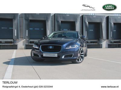 Occasion Jaguar XJ 301 PK (221 kW) 2021 Blauw Sedan