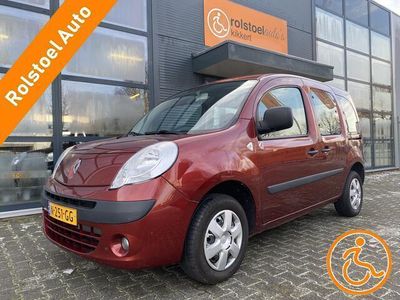 tweedehands Renault Kangoo FAMILY 3+1 Rolstoelauto 1.6-16V Expression (Mooie frisse 3+1 Rolstoelauto met Automaat!)