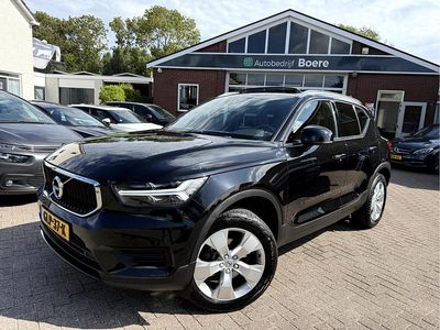 Zwart Gebruikt 2019 Volvo XC40 Momentum SUV | € 22.850 (Eerlijke prijs)