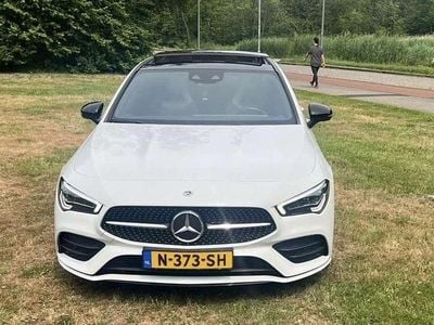 Wit Gebruikt 2022 Mercedes CLA200 Business Sedan | € 37.500 (Duur)