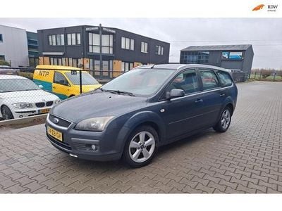 Grijs Occasion 2007 Ford Focus Futura Stationwagen | € 725 (Super prijs)