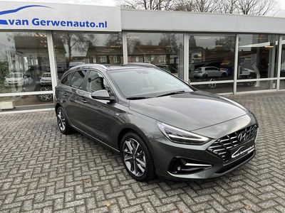 Grijs Gebruikt 2023 Hyundai i30 Stationwagen | € 23.955