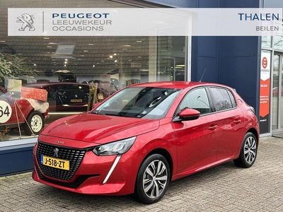 Rood Gebruikt 2020 Peugeot 208 Active Hatchback | € 12.850 (Goede deal)