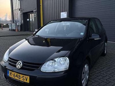 Zwart Occasion 2004 VW Golf IV Trendline | € 2.200 (Eerlijke prijs)