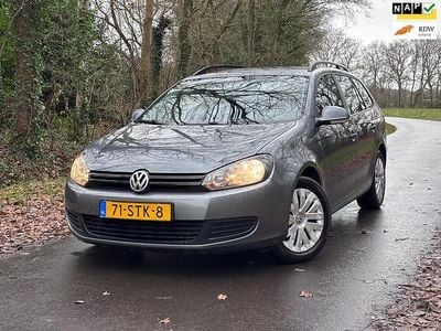 Grijs Gebruikt 2011 VW Golf Trendline Stationwagen | € 1.950 (Goede deal)