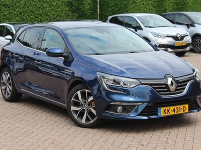 Blauw Gebruikt 2016 Renault Mégane IV Bose Edition Hatchback | € 13.999 (Duur)