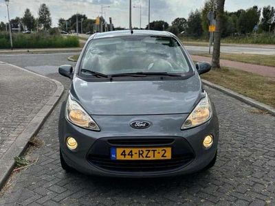 Grijs Gebruikt 2011 Ford Ka Titanium Hatchback | € 5.400