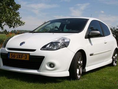 tweedehands Renault Clio GT 1.6 Business Sport