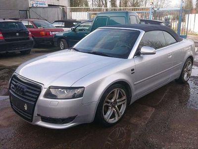 tweedehands Audi A4 Cabriolet 2400cc essence 171000km 2002 marchand expor