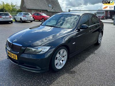 tweedehands BMW 318 3-SERIE i Dynamic Executive