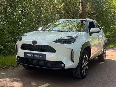 Wit Nieuw 2025 Toyota Yaris Hybrid SUV | € 29.950 (Goede deal)