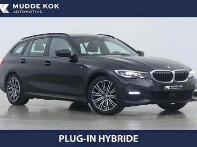 BMW 330e