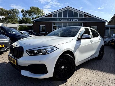 Wit Gebruikt 2019 BMW 118 Hatchback | € 17.450 (Goede deal)