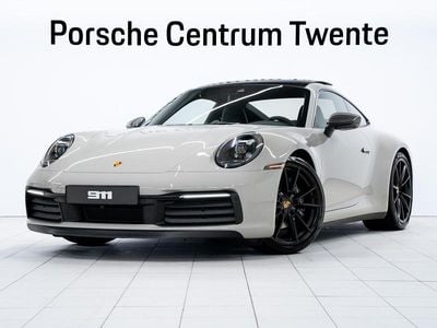 Porsche 911 Carrera