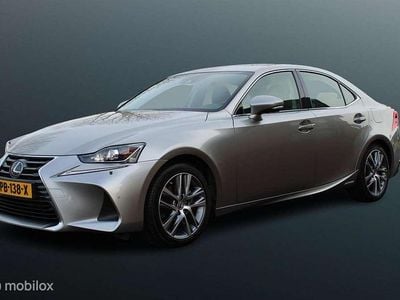 Occasion Lexus IS300h Business Edition 181 PK (133 kW) 2017 Grijs Sedan