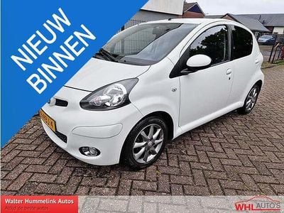 Occasion Toyota Aygo 68 PK (50 kW) 2011 Wit Hatchback