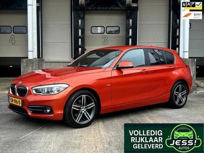 Occasion BMW 118 Executive 136 PK (100 kW) 2016 Oranje Hatchback