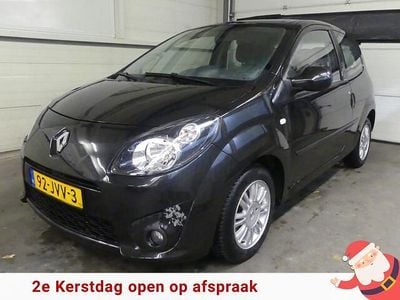 Zwart Gebruikt 2009 Renault Twingo Night&Day Hatchback | € 2.999 (Eerlijke prijs)